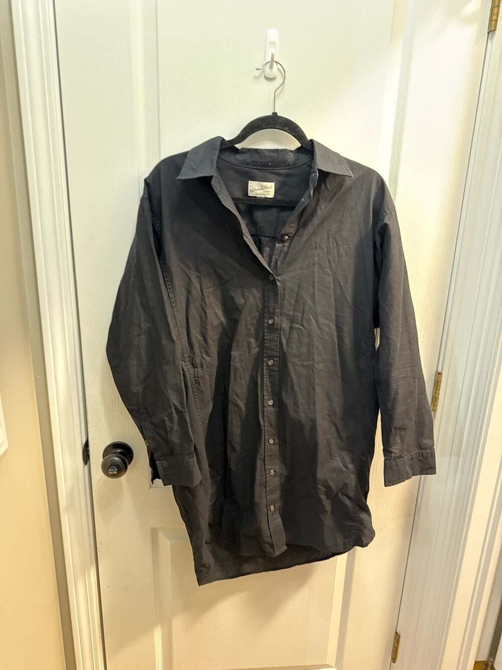 Universal Thread Black Oversized Long Sleeve Button-Down Shirt Size S